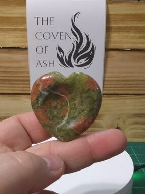 Unakite Heart Sphere Holder